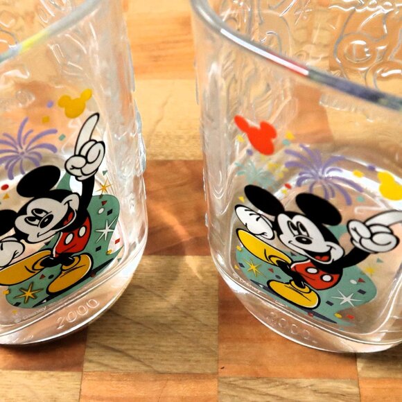 McDonalds Disney Micky Mouse Glass Cup Set of 2 Year 2000 - Picture 5 of 11